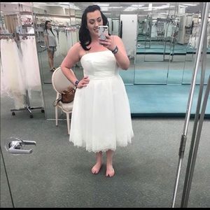 David’s Bridal Tea Length Bridal Gown